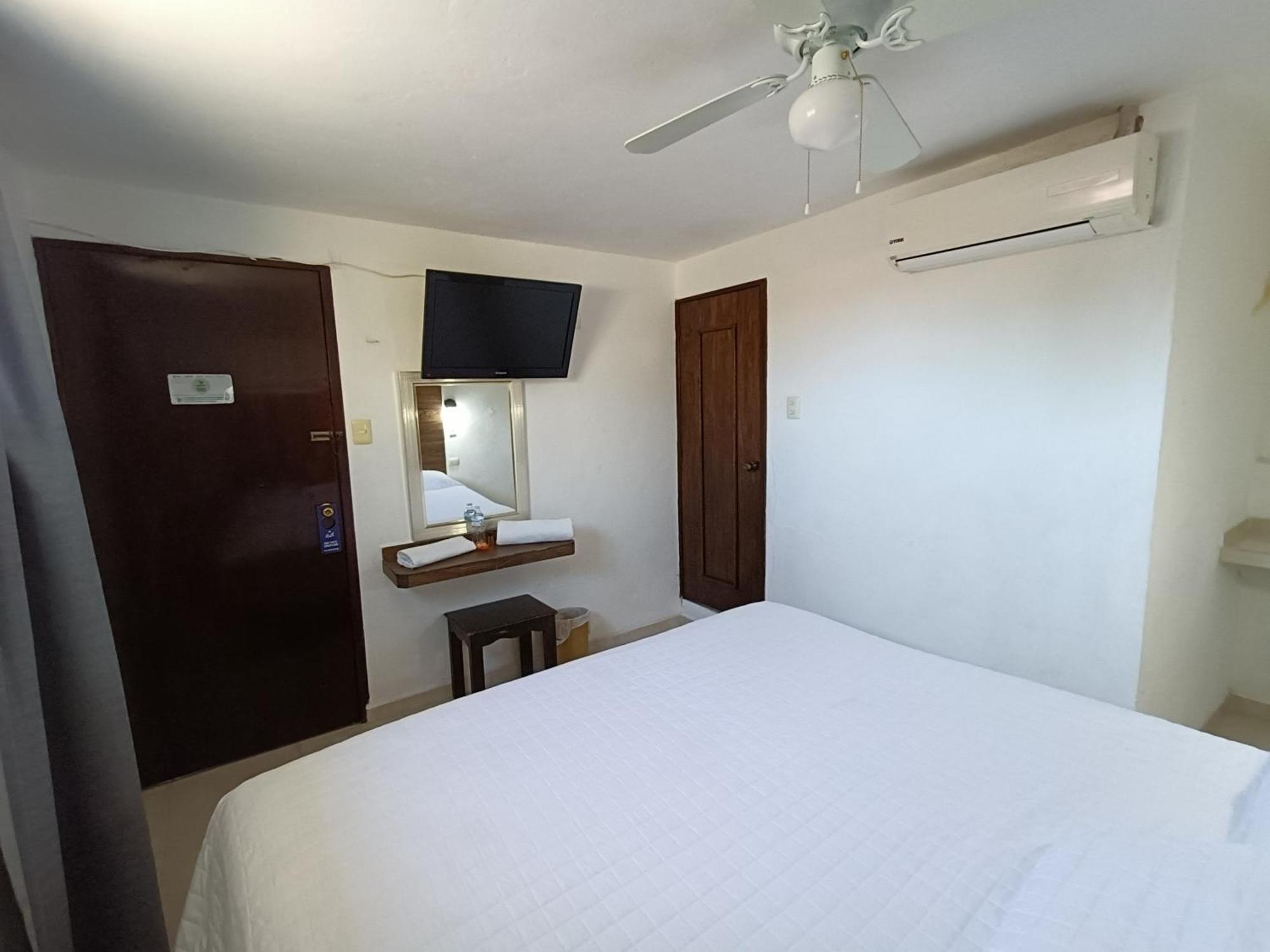 Hotel Rath كامبيش الغرفة الصورة